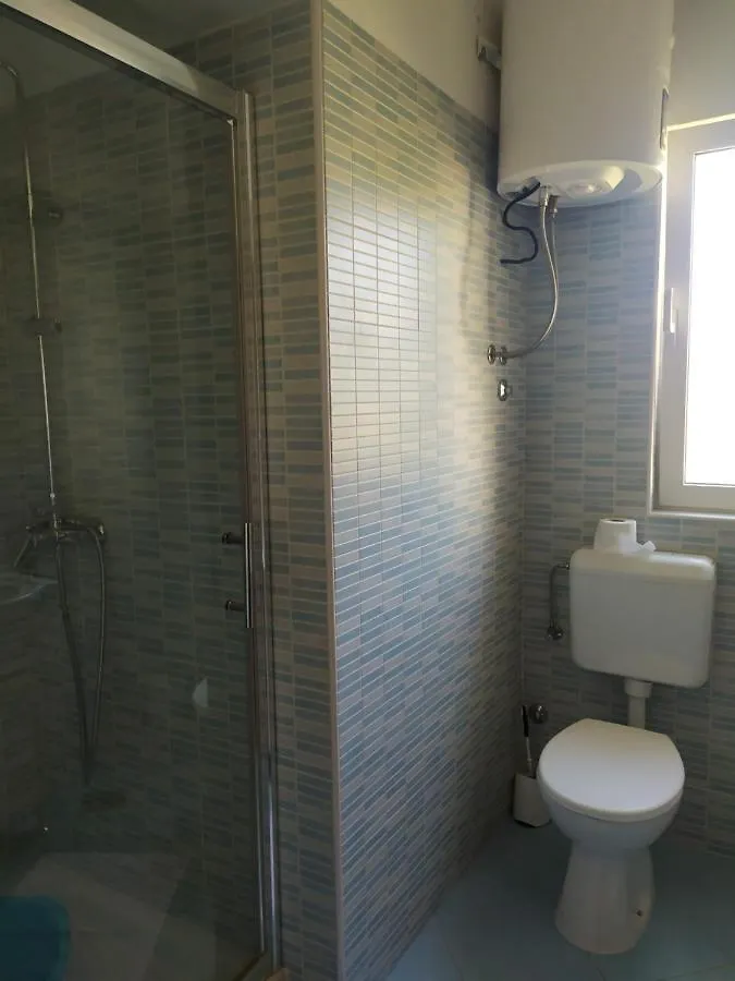 Apartmani Noemi Pula 0*,