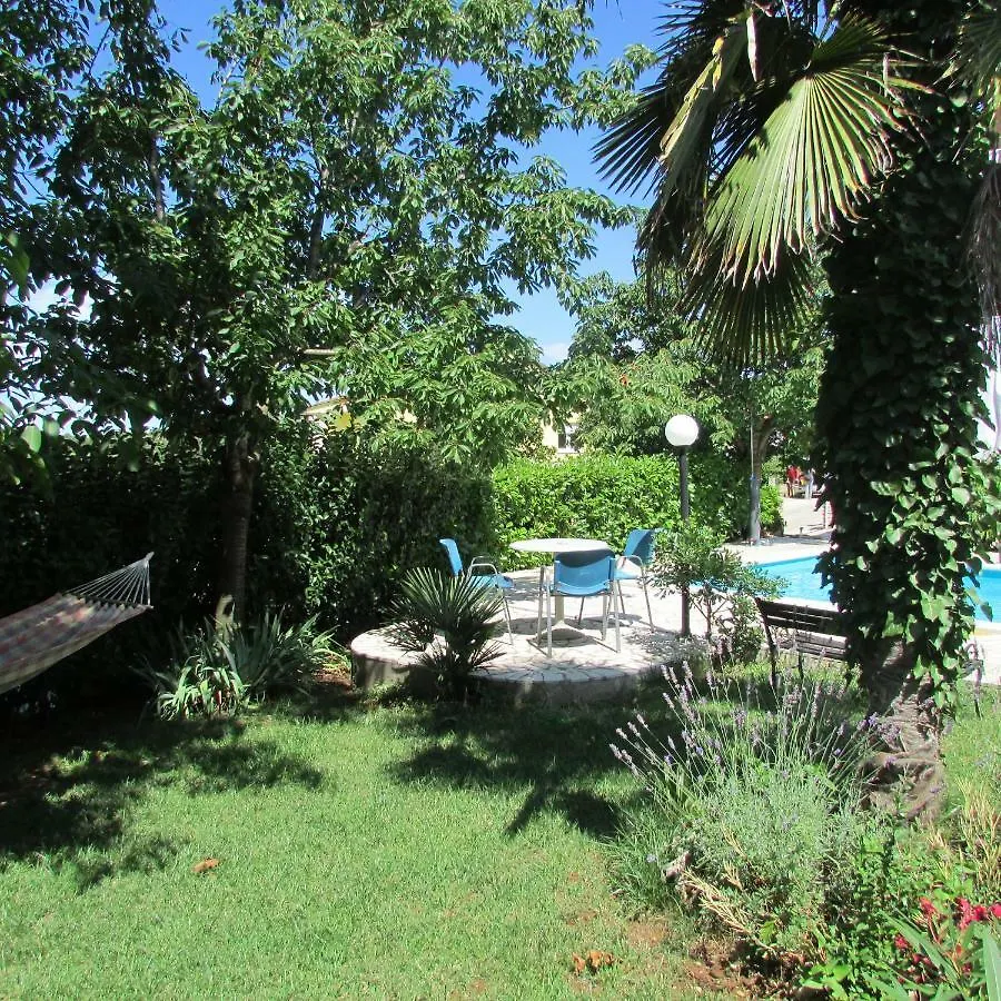 Penzion Apartmani Noemi Pula